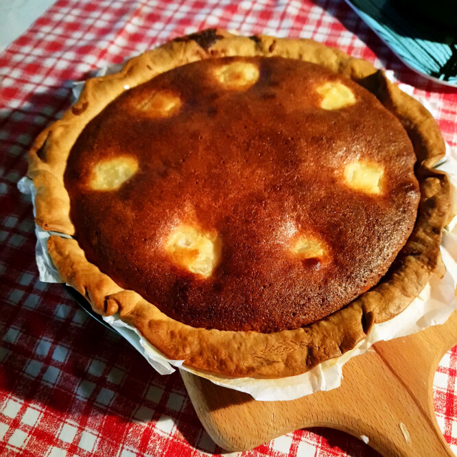 The infamous French Bourdaloue pie