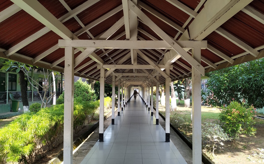 The road corridor at the hospital was deserted
