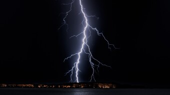 Lightning bolt