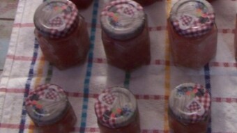 Ancient fruits become jam