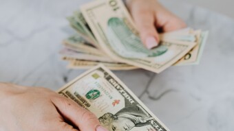 4 Articles About Money I Read This Week On Medium