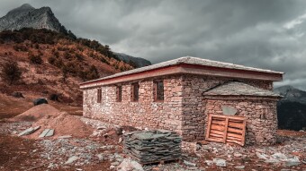How to make a photo look autumnal