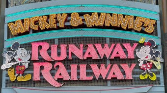 Mickey & Minnie's Runaway Railway