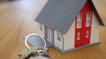 Selling a house is a Pain in the Arse!