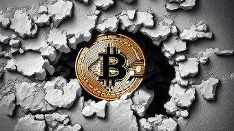 So Where Does Bitcoin Stand??? + Solana Head And Shoulders!