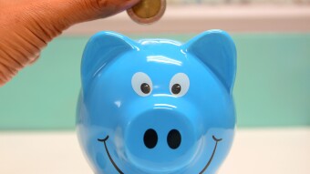 Crypto Interest vs. Traditional Savings (A First Look)