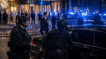 Shots at gala: Trump targeted in Washington