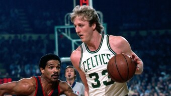 Larry Bird's basketball history in 2 minutes..