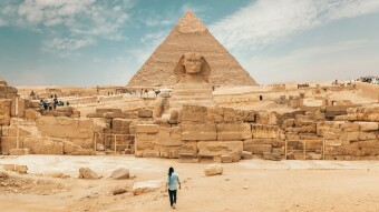 This is How to Feel Fulfilled: Advice From Abraham Maslow