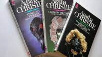 The Top 5 Murder Mystery Authors