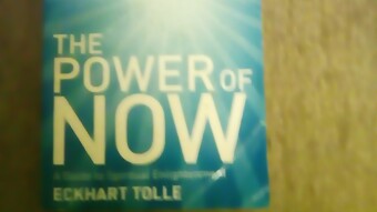 The Power of Now - a live in the moment book