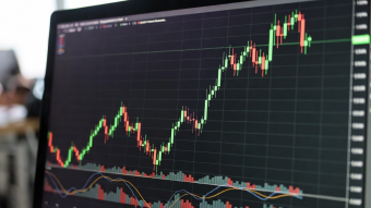 Greed’s Getting Loud Again — A December Reality Check for Traders