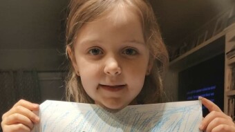 A 5 Year Old Making NFTs ( NFT_alie ) on Zilliqa ( ZIL ) Metaverse Blockchain The Best Feel Good NFT Project