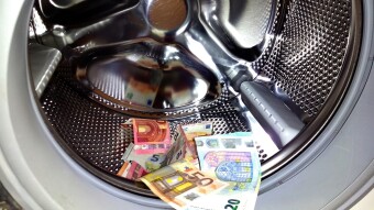 Bitcoin and triple-entry bookkeeping
