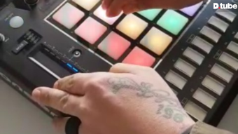 Live Music Jam: ‘Live Drum’n Bass Jam with a DJ Scratching’