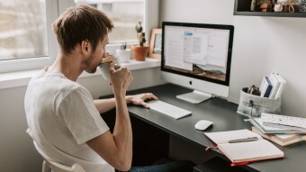 Top 10 Most Popular, Profitable and Amazing Blogging Niches