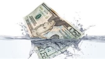 BITCOIN AND DOLLAR, WHAT IS THE RELATIONSHIP THEIR WITH MONEY LAUNDERING?