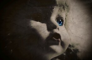 Greta, Savai and the Possessed Doll - Apostrophe Word Prompt  - A'mara Books