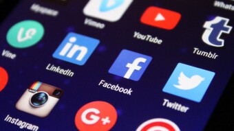 How Social Media Can Deceive Us