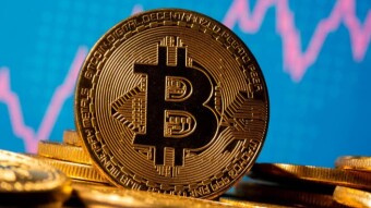 Crypto Pull Back..... Should You Buy this Dip at the Moment?