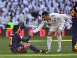 Ronaldo is thinking of retiring next year.