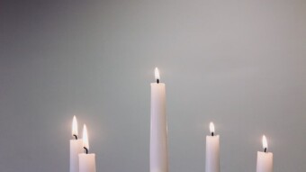 Understanding Candlestick Charts