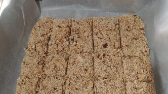 Foodbook #1250 homemade “pasteli”