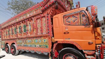 The Most Beautiful and Expensive Truck Art Work (Quettawal Trucks)