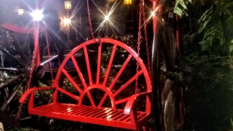 Thiên đường (Paradise) Coffee shop