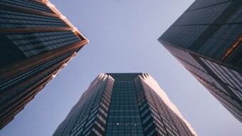 How Decentralization Changes Social Media for Businesses
