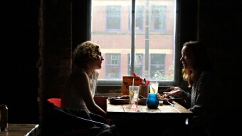 Which are the questions to ask a potential franchisee in the first interview?