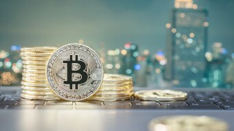 BitcoinGlobal: A P2P Exchange Featuring Automatic Price Update