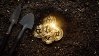 Bitcoin will be killed by the advent of facebook and google payment services, Forbes supports it but the community laughs about it