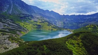 The valley of 5 ponds in the eye of a drone - a natural phenomenon in the Polish Tatra Mountains