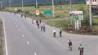 CYCLING! IRAN! GIRLS!
