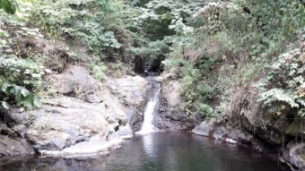 When I Lied Down in The Cold River, Autumn