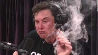 Tesla Shares Exceed $ 1,400