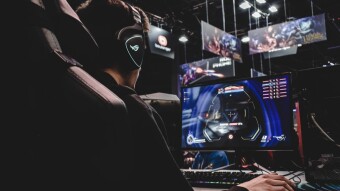 Combining Art and Blockchain: The Possibilities for Blockchain Gaming Art