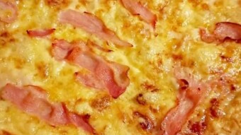 Foodbook #1038 homemade pizza
