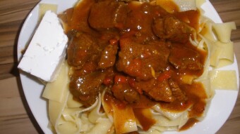 Foodbook #517  Greek tomato porky “thgania”