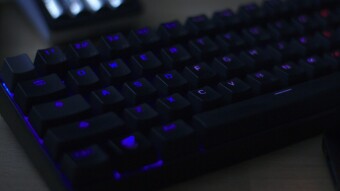 5 Reasons Linux is better than Windows.