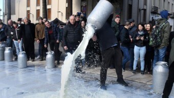 Your Taxes down the Drain - Dairy Farmers Dump Milk