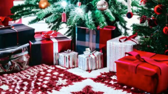 9 Best Gifts for Gamblers
