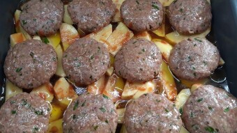 Foodbook #419 Roasted Meatball and Potatoes