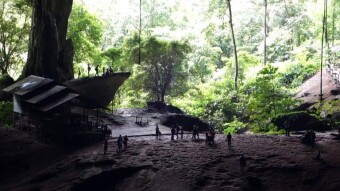Martian views and the most expensive soup in the world - caves in Niah, Malaysia Borneo, Sabah