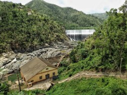 Tiny Dam