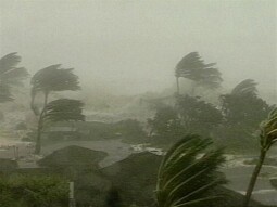 Hurricane Slams Hawai'i (Iniki 1992)