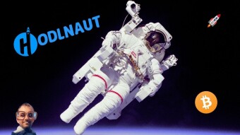 The friendly HODLnaut from outer Crypto Space - Earn high APY on your Bitcoin and Ethereum!