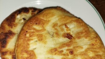 Foodbook #647 small cheese pies with mizithra