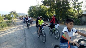 The Day That Iran Reporter Did Not Interview Girl Cyclists